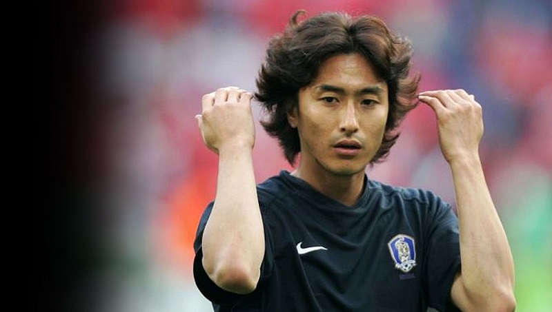 Ahn Jung-Hwan là một cầu thủ Hàn Quốc nổi tiếng World Cup 2002
